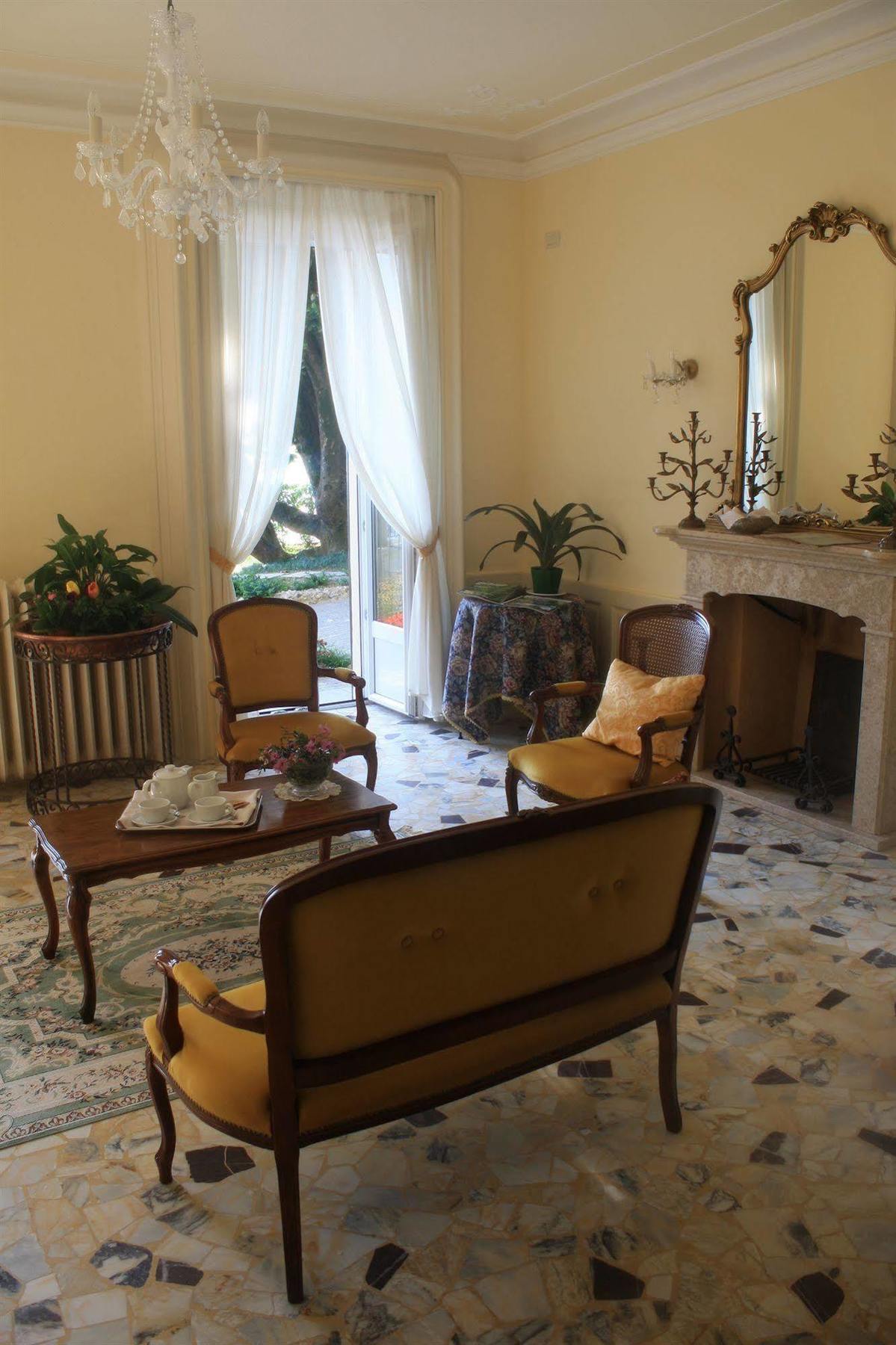 Villa La Mirabella Cadenabbia Dış mekan fotoğraf